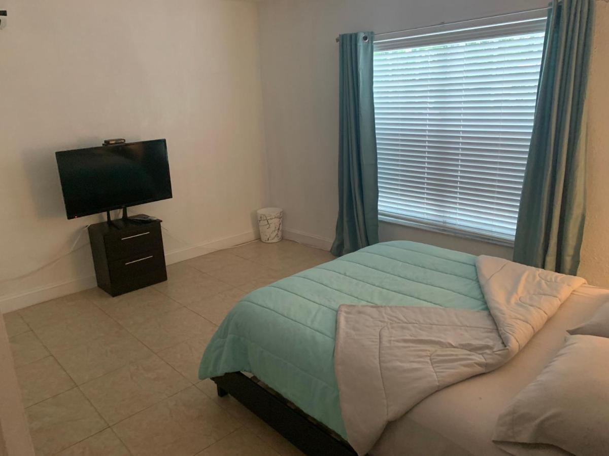 Miami Guest Suite By Airport Exterior photo